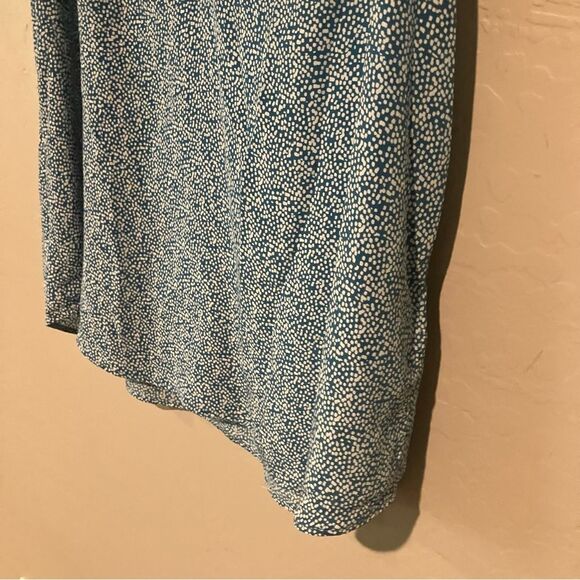 Joie Blue and White Sleeveless Silk Tank Blouse Size Large - Picture 3 of 9